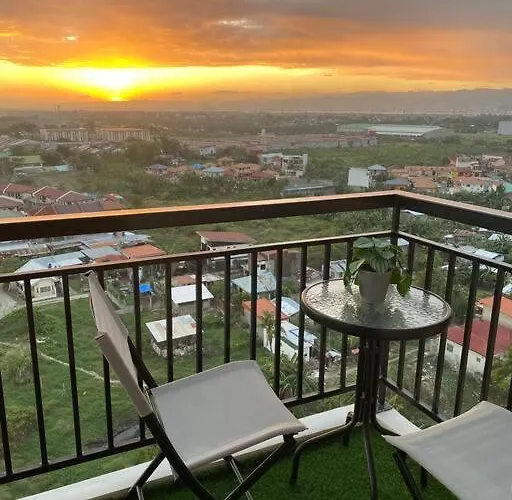 Royal Oceancrest Mactan - Relaxing Sunset View